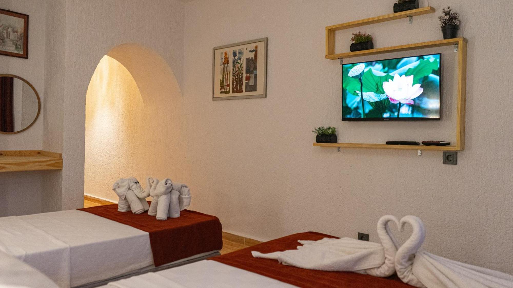 Club Aquarium Hotel & Spa Guvercinlik  Extérieur photo