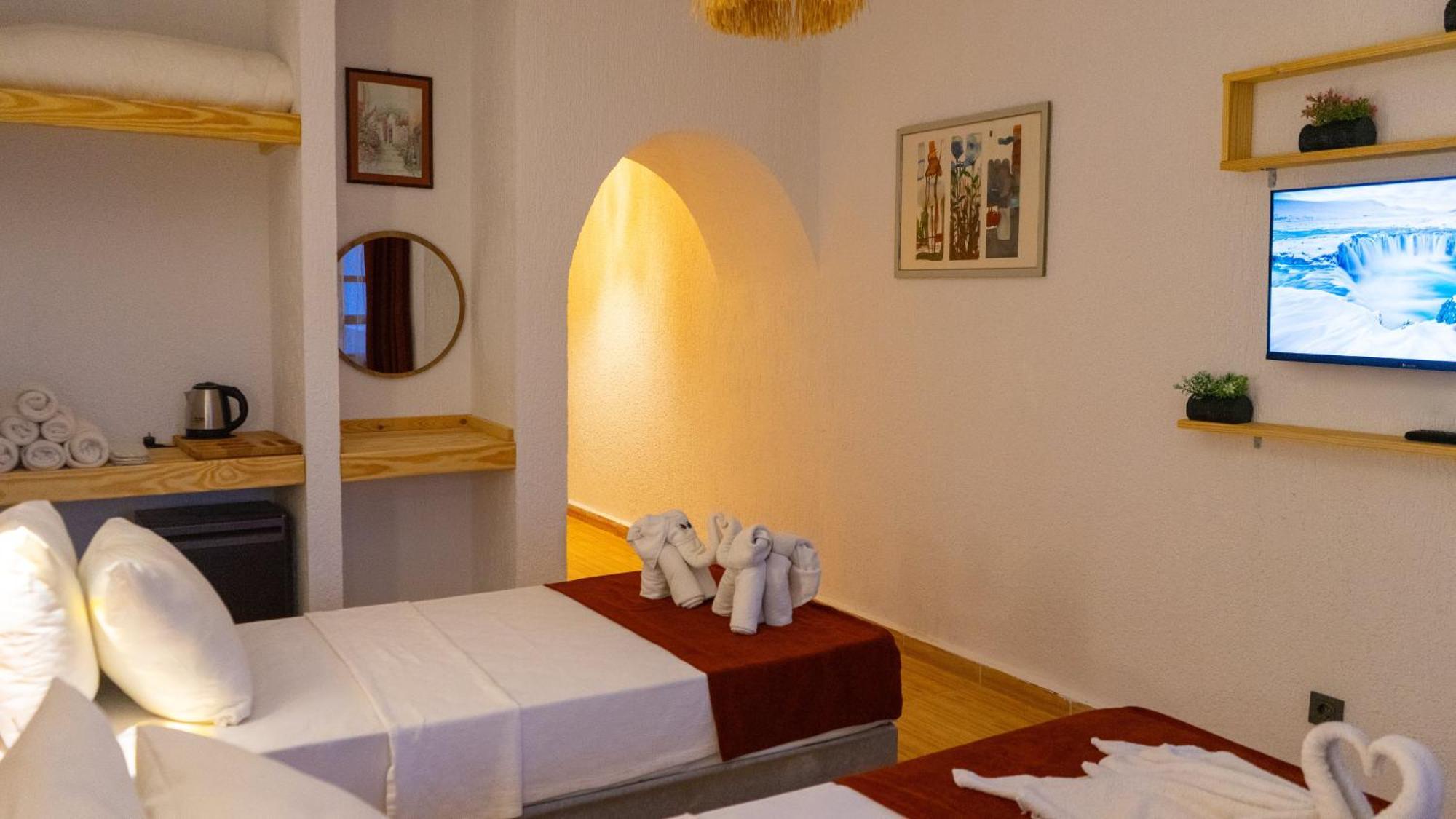 Club Aquarium Hotel & Spa Guvercinlik  Extérieur photo