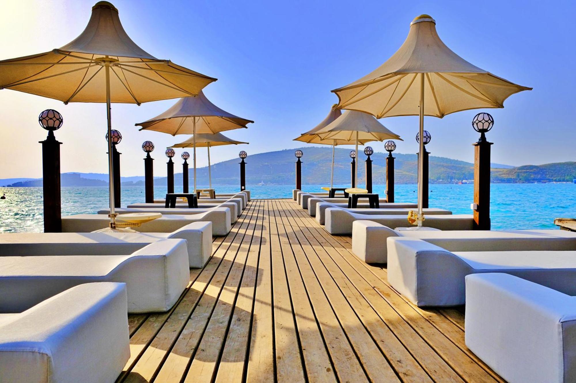 Club Aquarium Hotel & Spa Guvercinlik  Extérieur photo