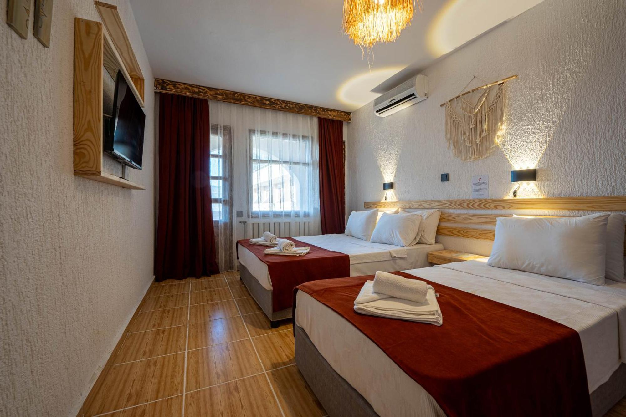 Club Aquarium Hotel & Spa Guvercinlik  Extérieur photo